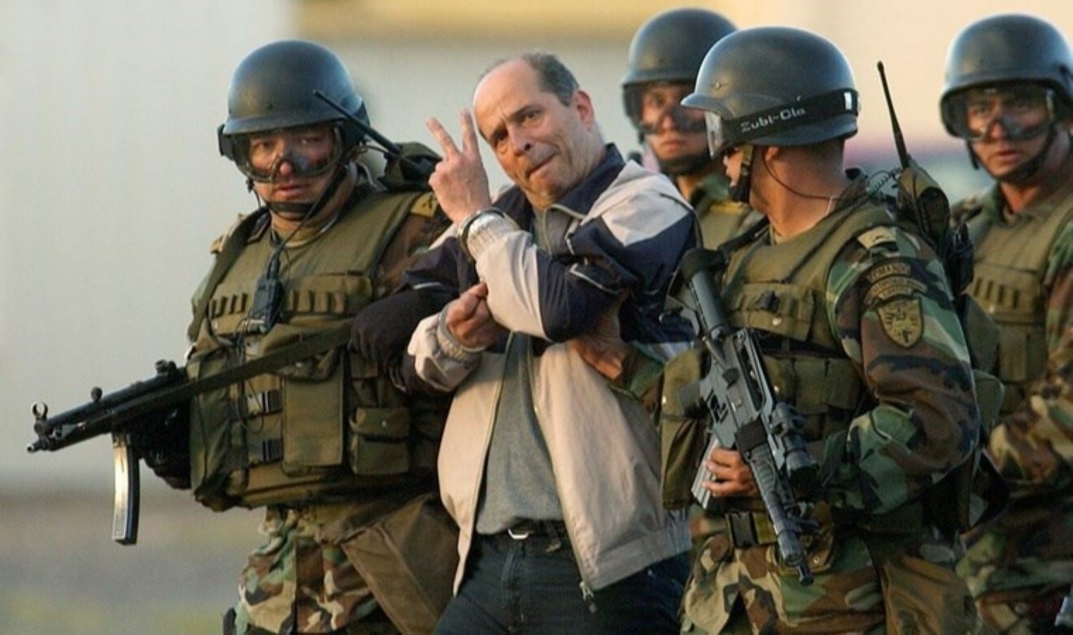 Kolombiya, ABD’den eski FARC liderinin affını talep etti