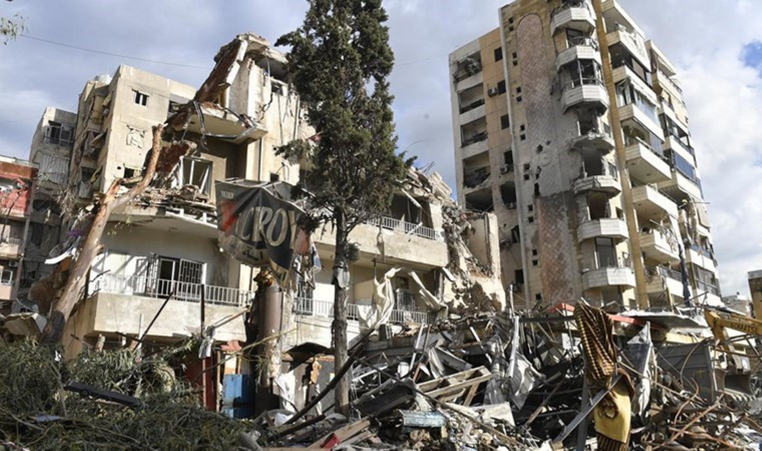 Lübnan: İsrail ordusu ateşkes anlaşmasını birkaç kez ihlal etti