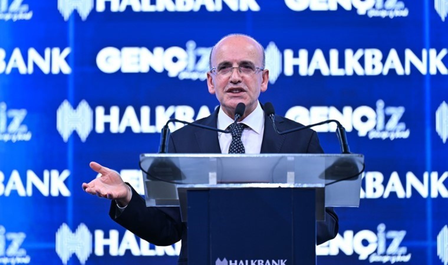 Mehmet Şimşek’ten yatırım ‘tavsiyesi’: ‘Bir yıl sigara içmeyip…’