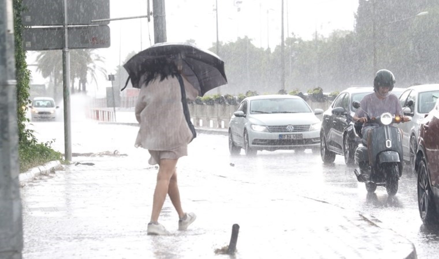Meteoroloji’den Kıyı Ege için ‘kuvvetli yağış’ uyarısı