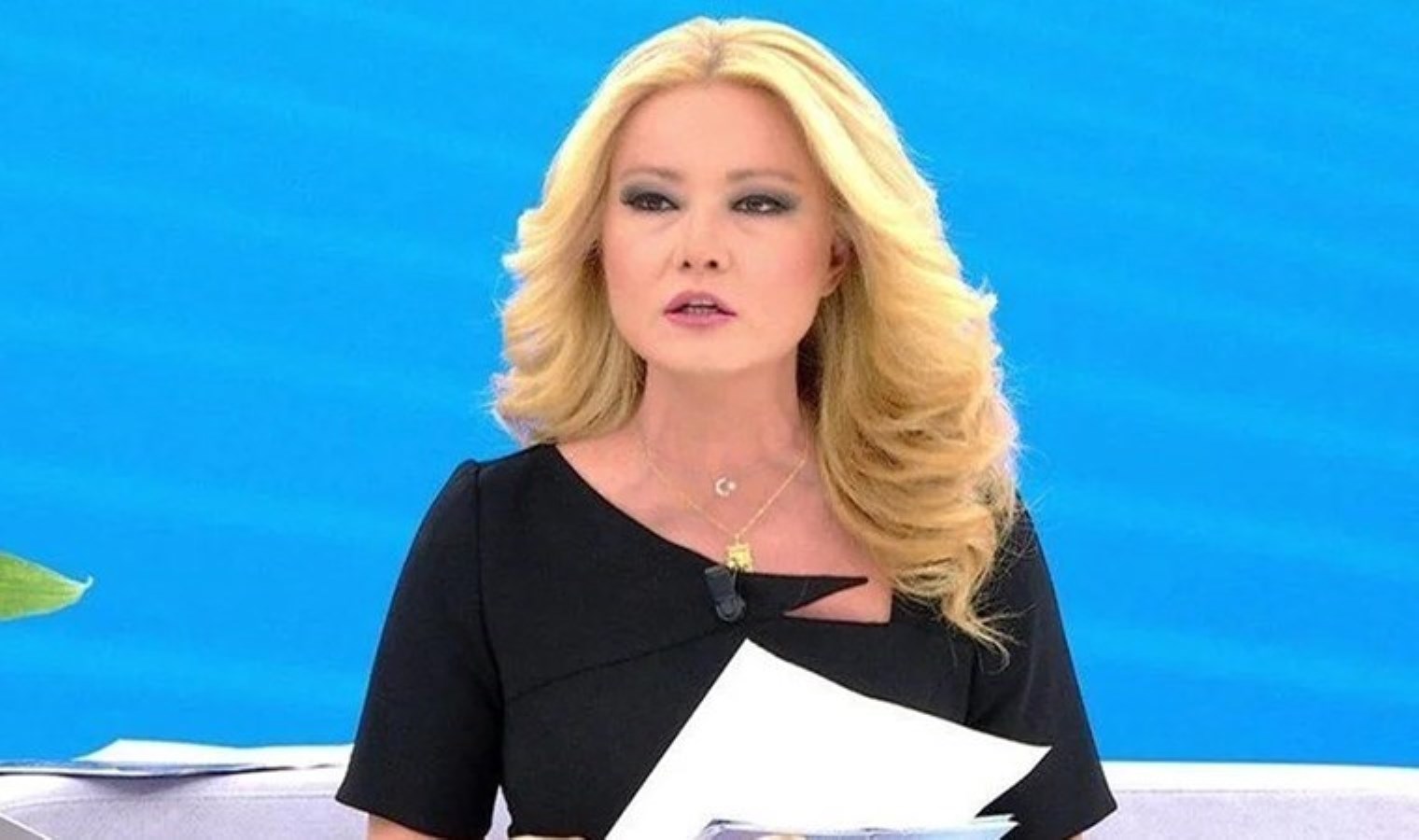 Müge Anlı ‘sosyal yardım’ eleştirilerine sert çıktı: ‘Geri zekalılar!’