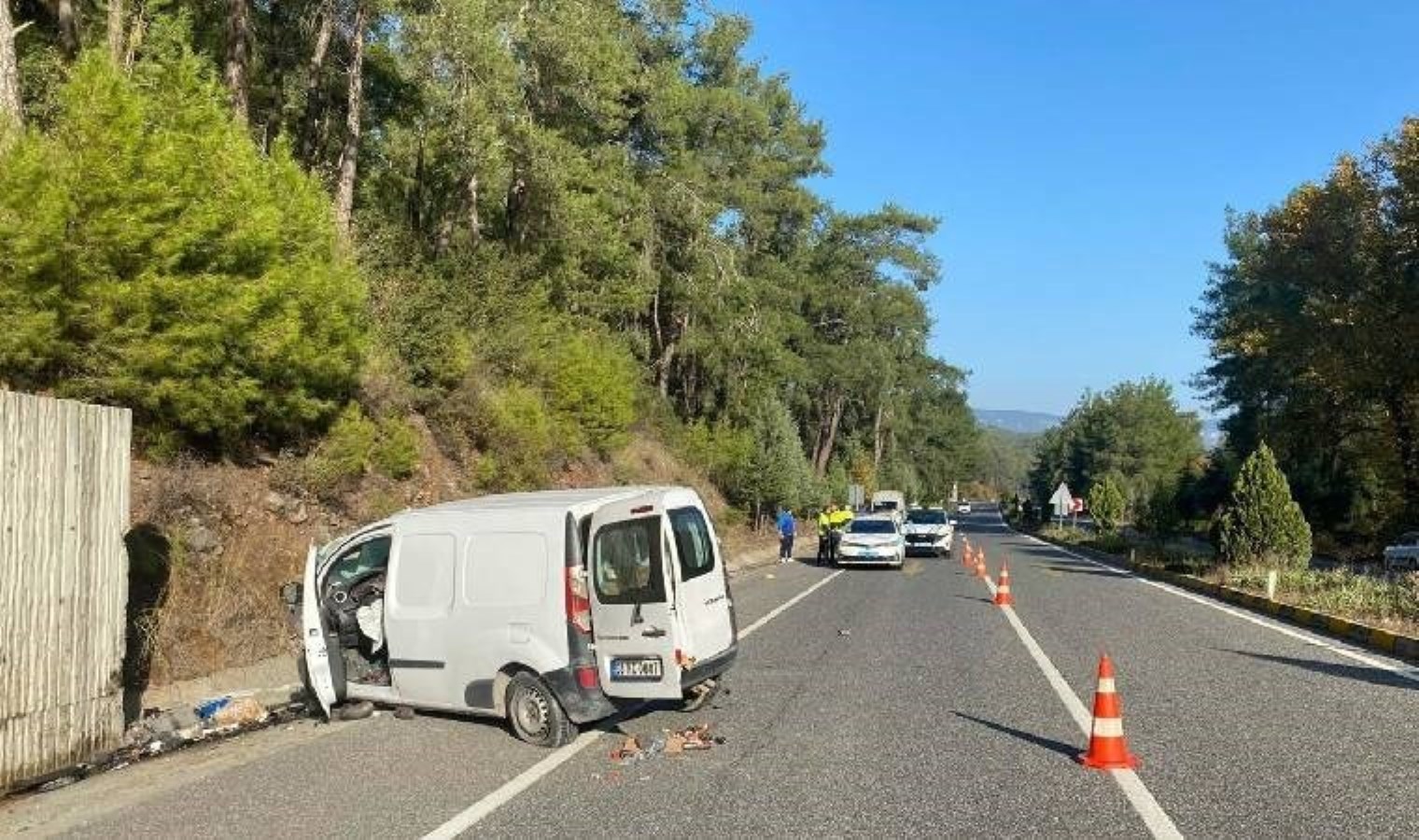 Muğla’da acı olay… Baba ile çocuklarını kaza ayırdı!