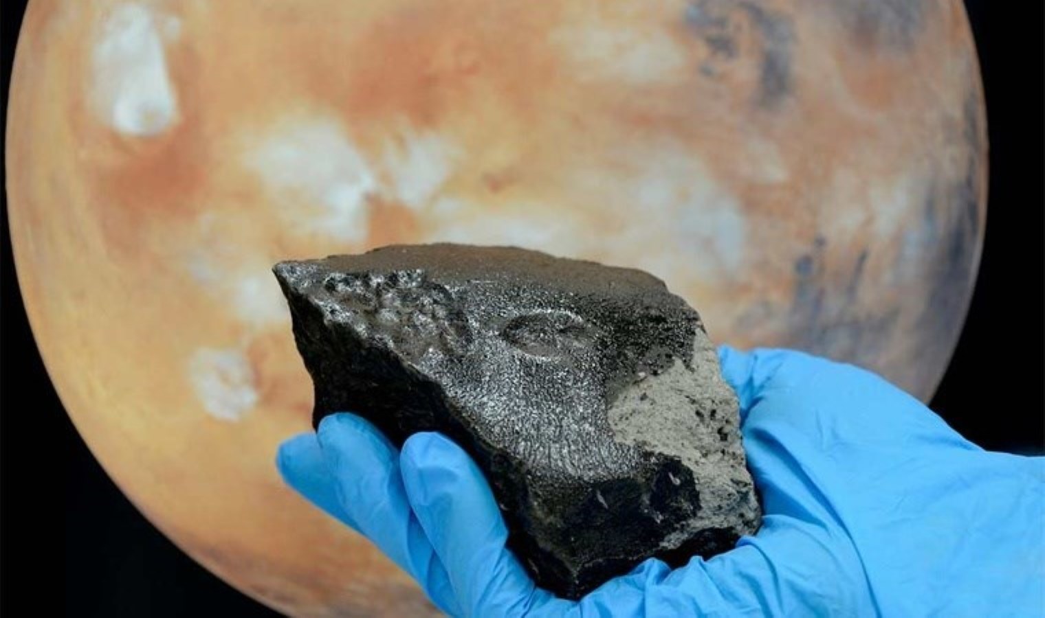 Sıcak suyun varlığına dair kanıtlar, Mars’ın yaşanabilir geçmişine işaret ediyor