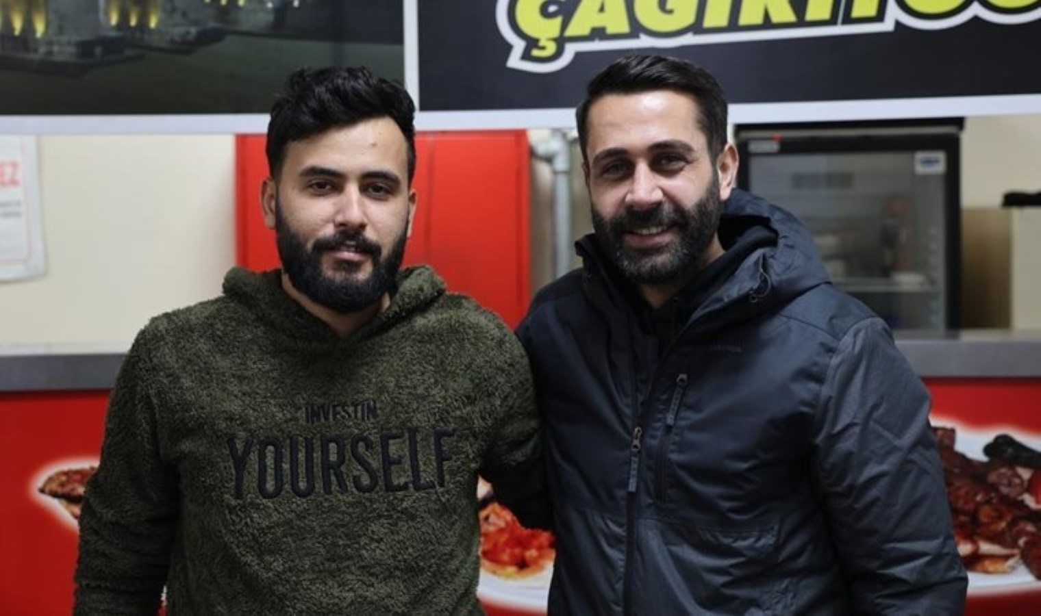 Şırdan yerken ölüyordu… ‘Heimlich manevrası’ ile kurtarıldı