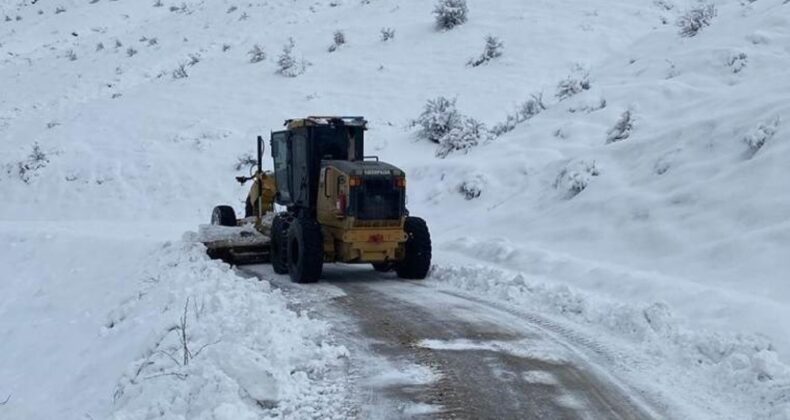 Sivas’ta kar yağışı… 35 yerleşim yerine ulaşılamıyor!