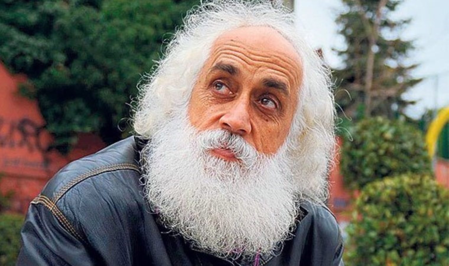 Suavi, ağaç kesimi iddialarını yalanladı: ‘Hukuki süreci başlattım’