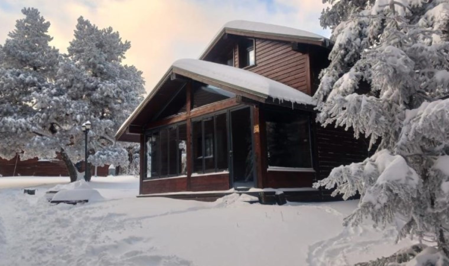 Uludağ’da kış tatilinde otele alternatif: Uygun fiyatlı bungalovlar ilgi görüyor!