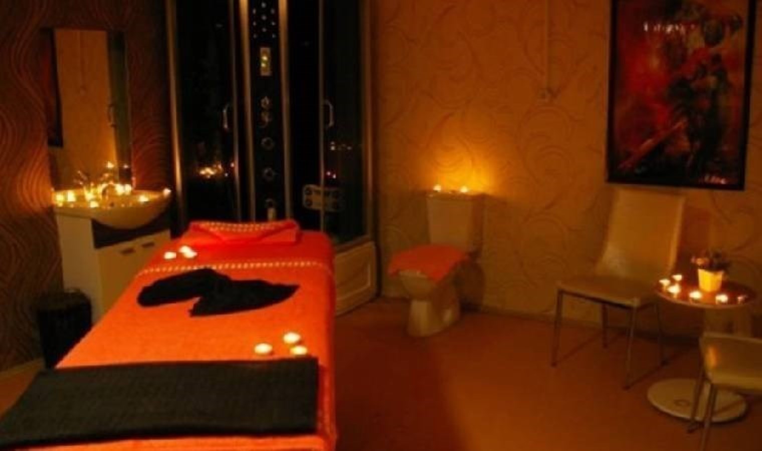 4 ilde eş zamanlı ‘fuhuş’ operasyonu: 12 kişi adliyeye sevk edildi