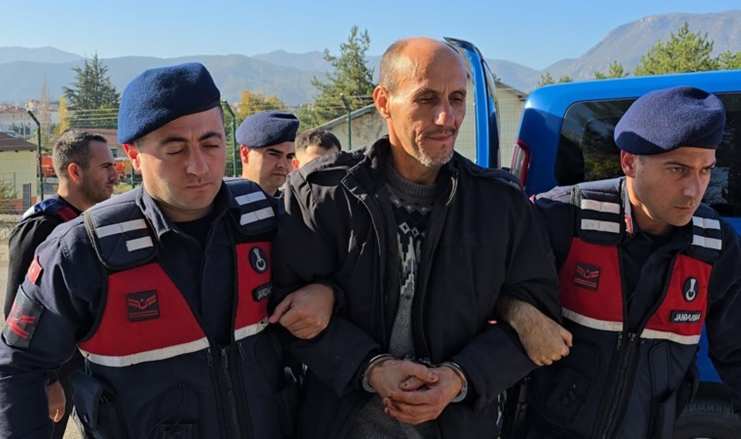 93 yaşındaki komşusunu öldürmüştü: Cezaevinde hayatını kaybetti