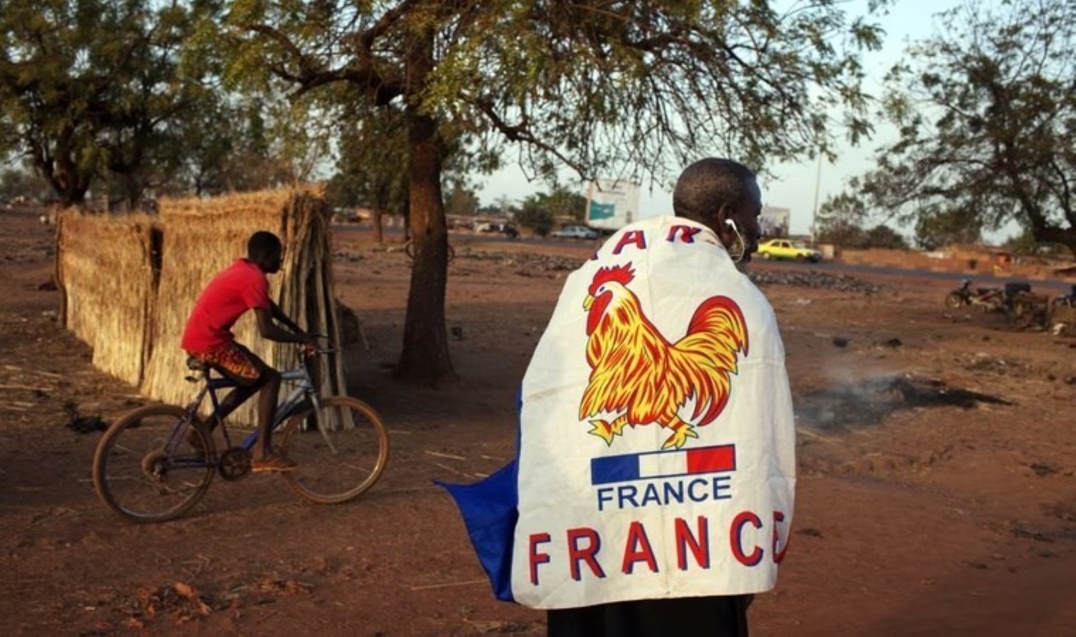 Afrika ülkesinden Fransa’ya tepki: Saygı göstermeyi öğrenmesi gerekiyor