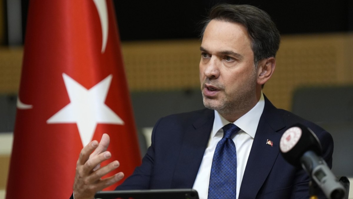 Alparslan Bayraktar, Suriye’nin elektrik sorununa çözüm aramak için yola çıkıyor