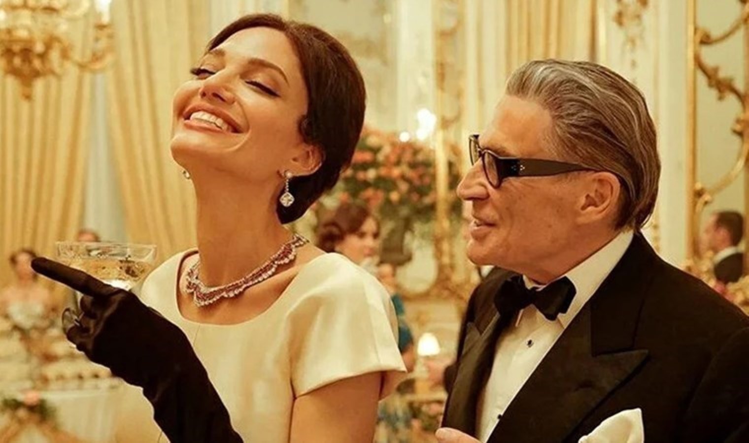 Angelina Jolie, rol arkadaşı Haluk Bilginer’i anlattı: ‘O kadar parlak bir oyuncu ki…’