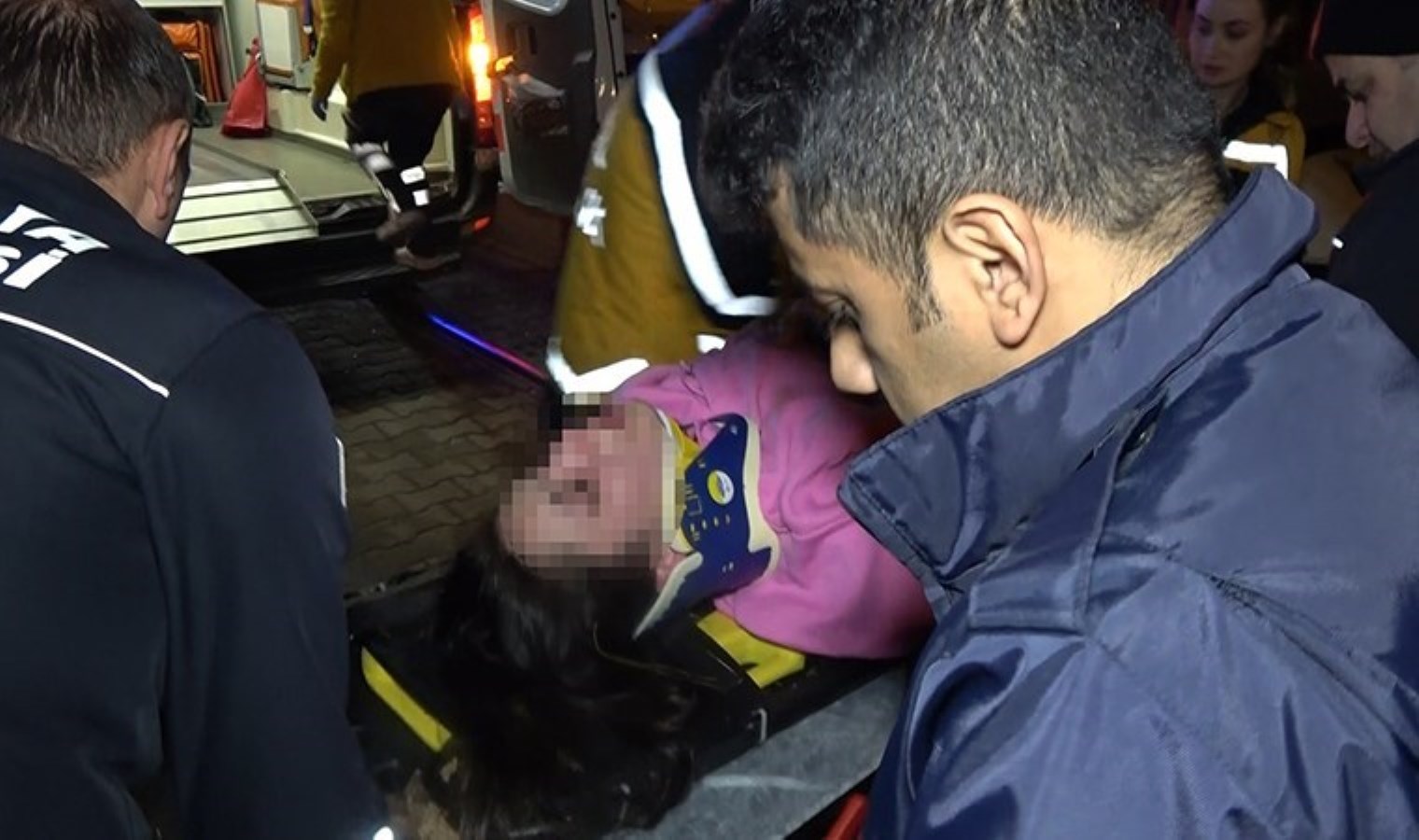 Antalya’da şüpheli olay: Erkek arkadaşıyla tartıştı, ardından korkuluktan ‘düştü’