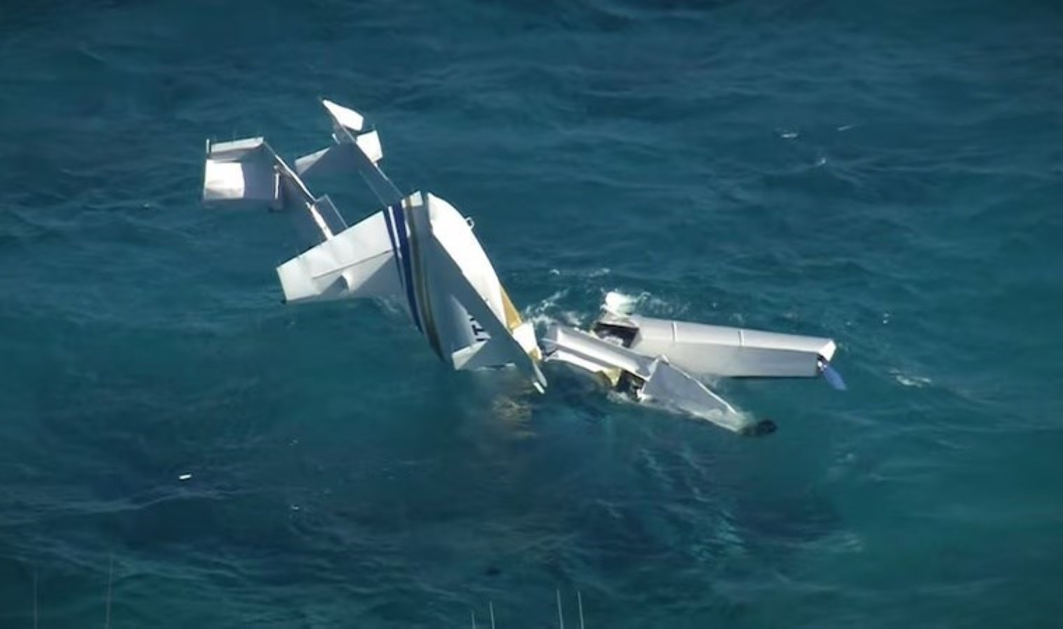 Avustralya’da deniz uçağı düştü: 3 ölü