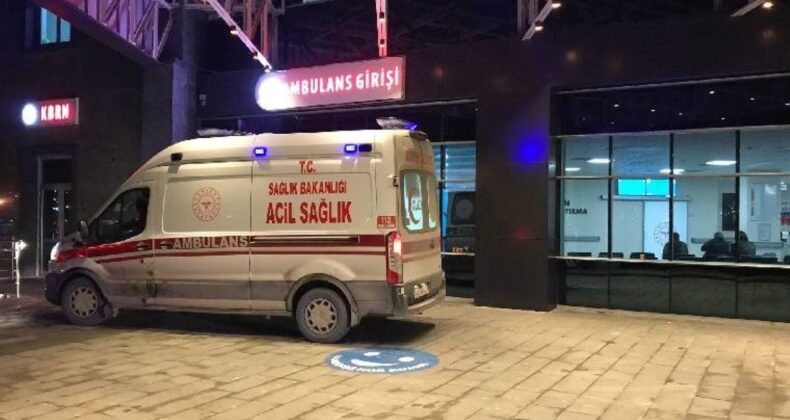 Bilecik’te feci kaza… Önce refüje, ardından istinat duvarına çarptı: Yaralılar var!