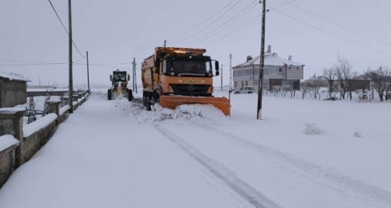 Bitlis’te 107 köy ve mezra yolu ulaşıma açıldı