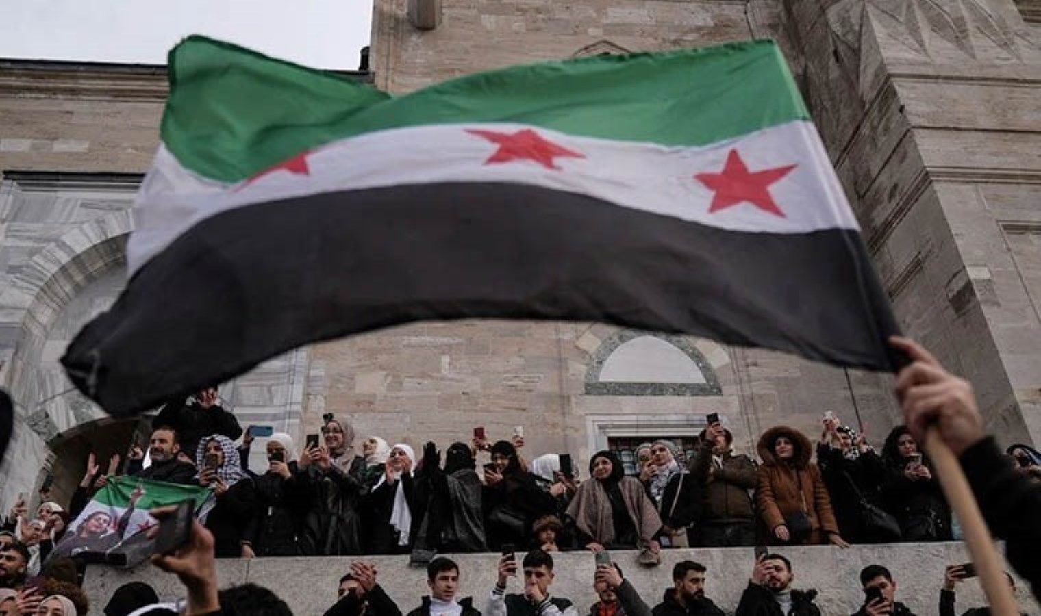 BM: 8 Aralık 2024’ten bu yana 115 binden fazla kişi Suriye’ye geri döndü