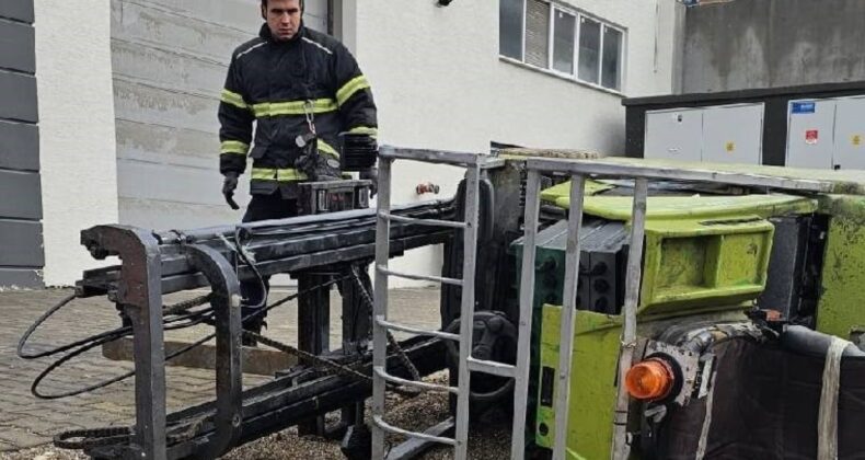 Bursa’da forkliftin altında kalan işçi kurtarılamadı!