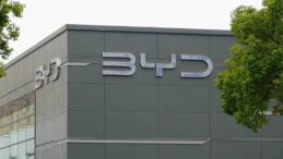 BYD Autobest’ten ‘Dünyanın En İyi Otomobil Şirketi Ödülü’nü kazandı