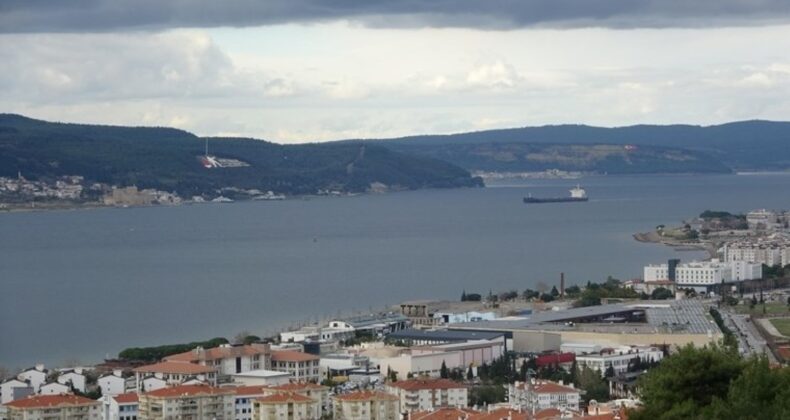 Çanakkale Boğazı’nda ‘müsilaj’ tespit edildi: Uzmanı sebebini açıkladı!