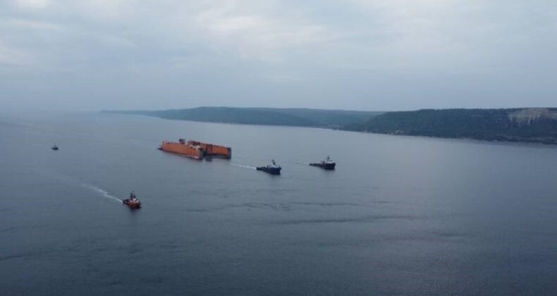 Çanakkale ve İstanbul boğazı sis nedeniyle gemi trafiğine kapatıldı!