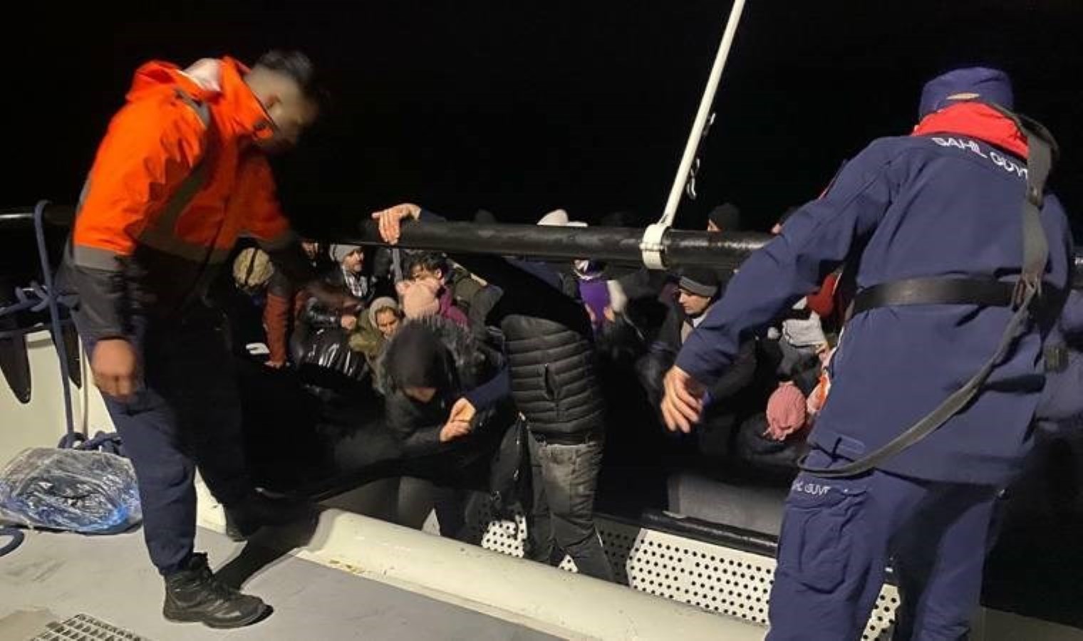 Çanakkale’de 89 kaçak göçmen yakalandı