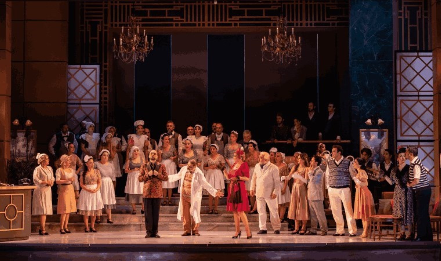 ‘Deli Dolu’ operetinin prömiyeri yapıldı