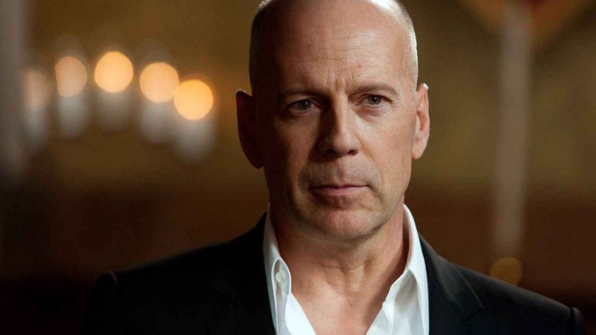 Demans teşhisi konmuştu! Bruce Willis’in son hali hayranlarını yıktı!