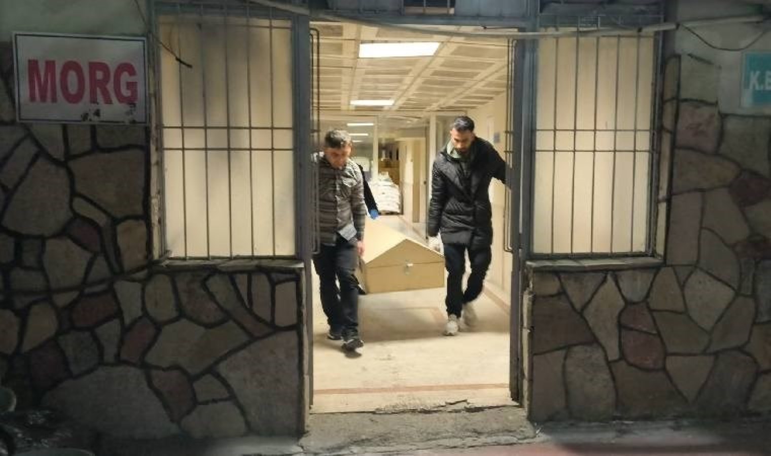 Denizli’de arkadaşının oğlu tarafından bıçaklanmıştı… Kurtarılamadı!