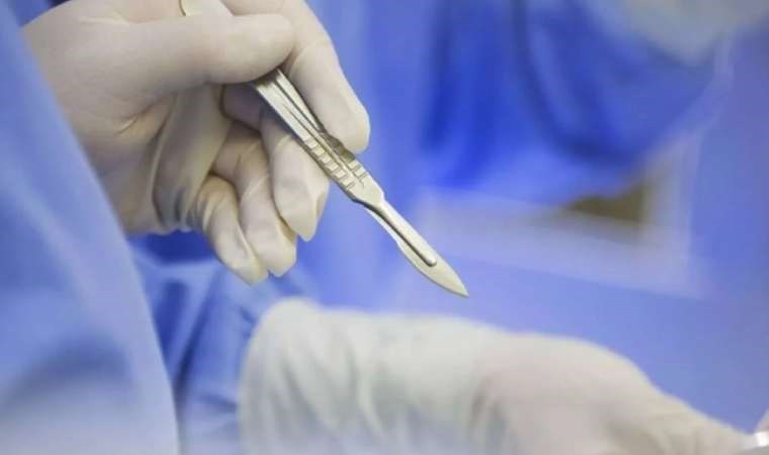 Diyarbakır’da “bıçak parası” aldığı iddia edilen doktor tutuklandı