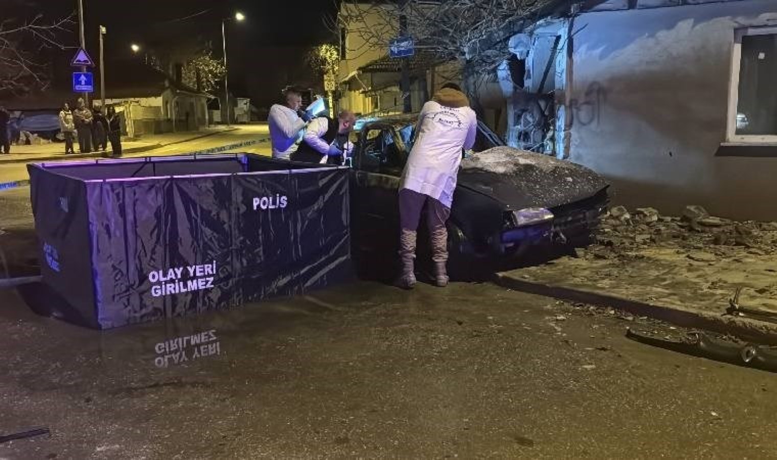 Edirne’de yanan araçta feci şekilde can vermişlerdi: Kimlikleri belli oldu!