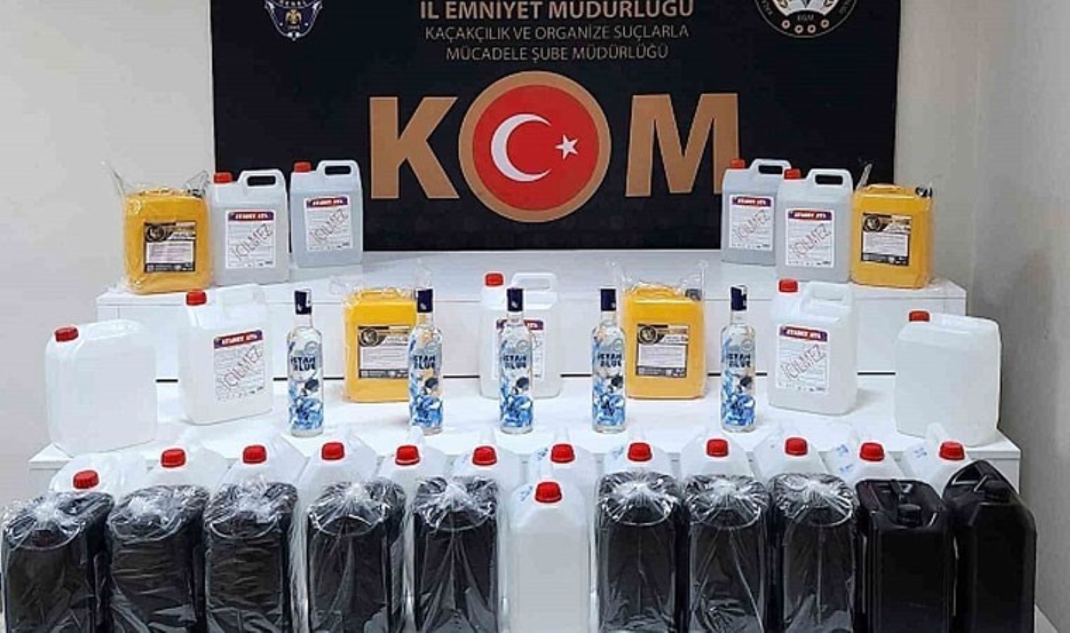 Elazığ’da sahte içki operasyonu: 190 litre kaçak etil alkol ele geçirildi