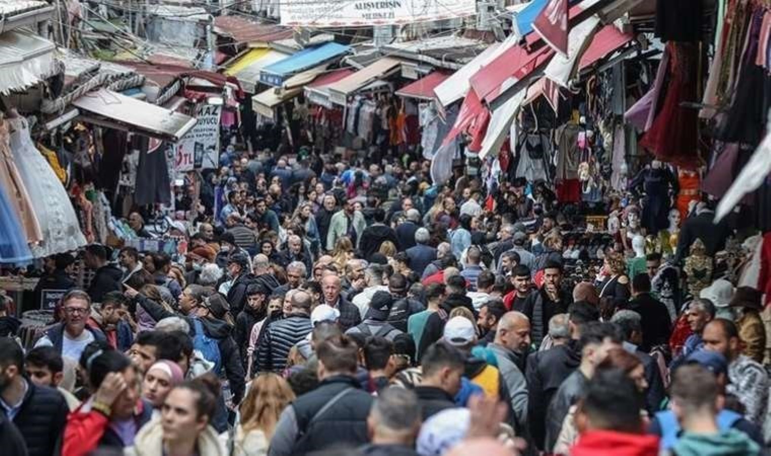 Eminönü’nden Saray’a seslendiler: ‘Emekli bedava tuvalet arıyor’