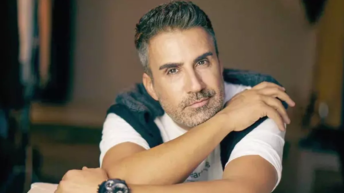 Emrah David Beckham’a komşu oldu! Yeni evine 3.5 milyon dolar verdi