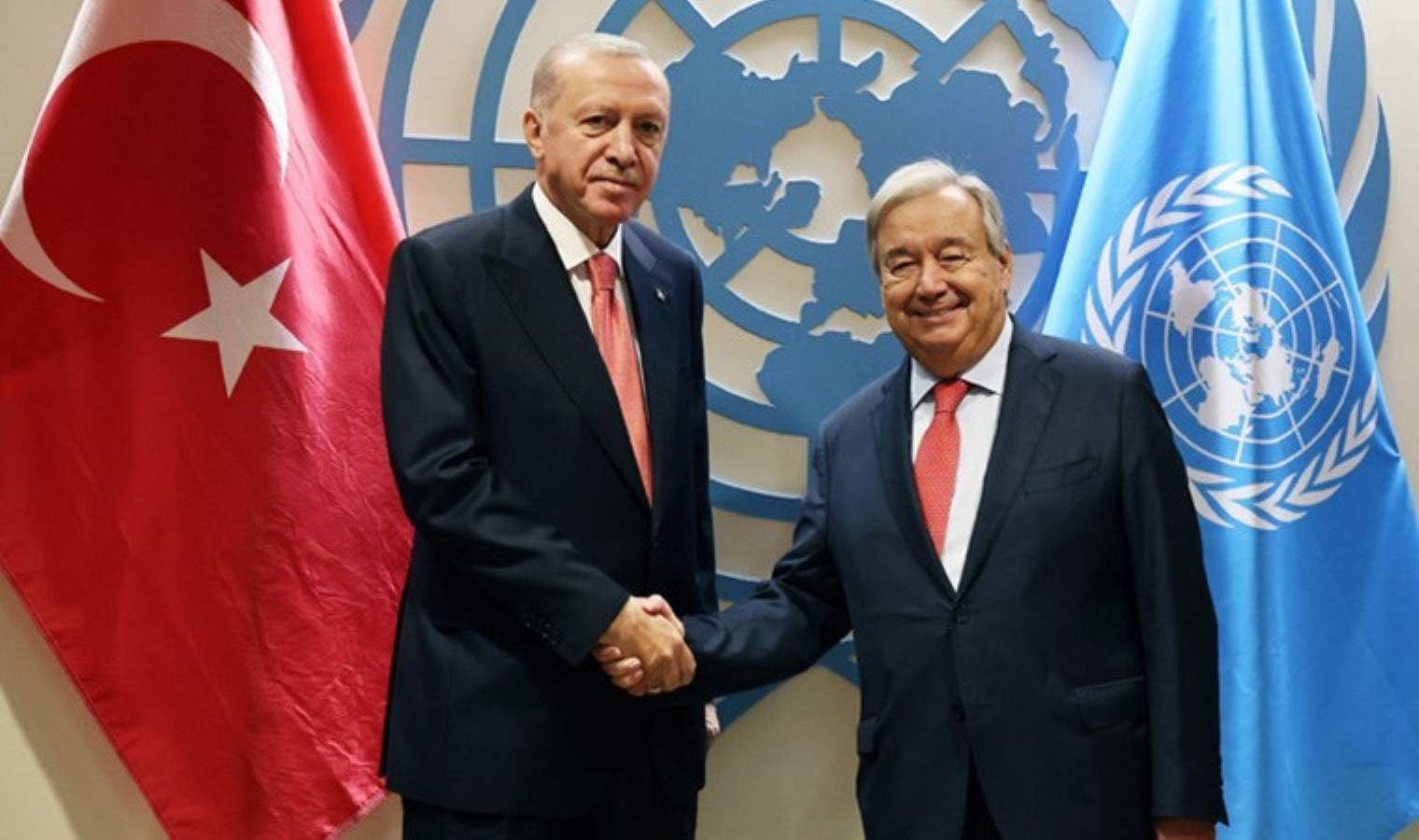 Erdoğan, BM Genel Sekreteri Guterres ile Suriye’yi görüştü
