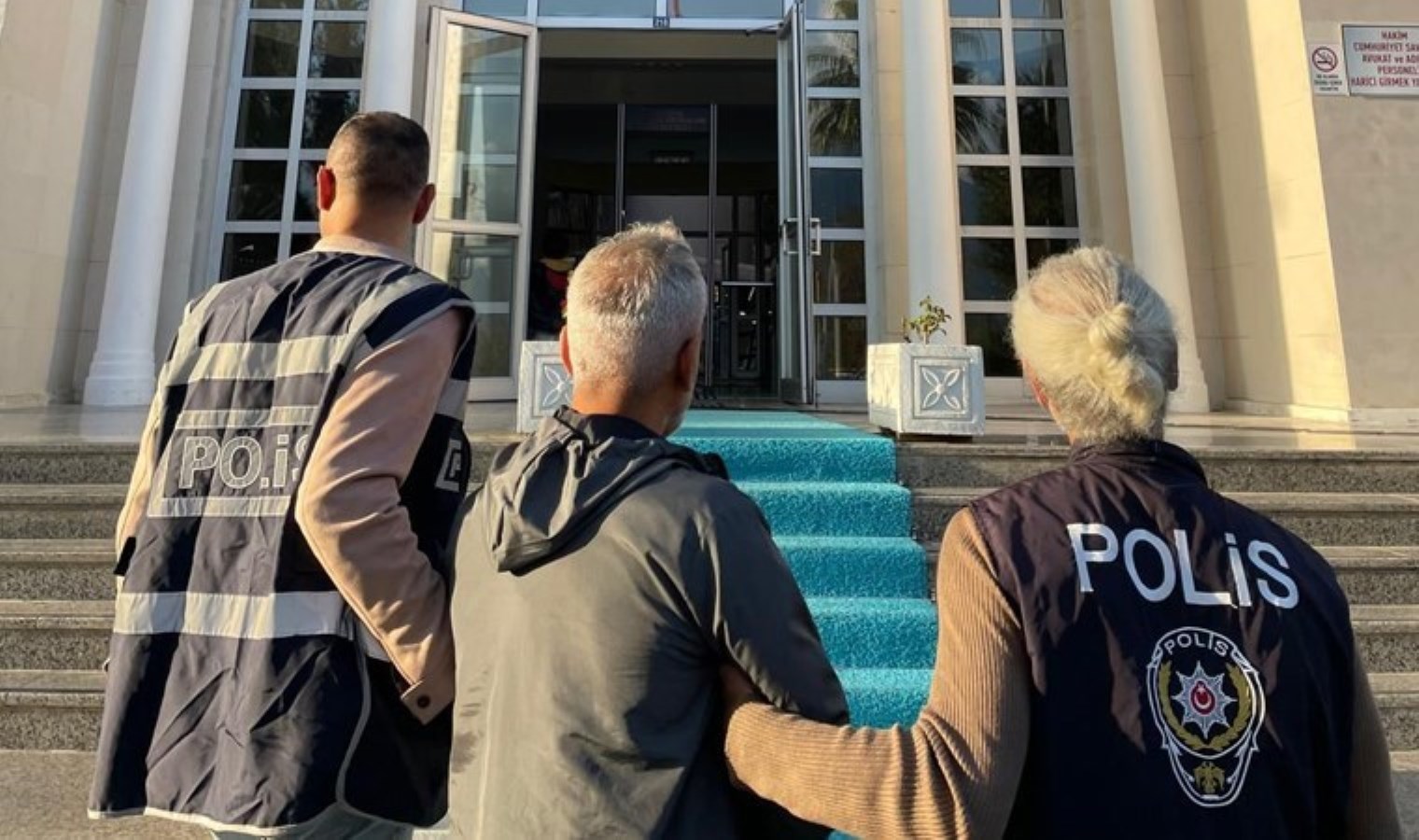 Fethiye’de garip olay: Kiracı, ev sahibini soydu!