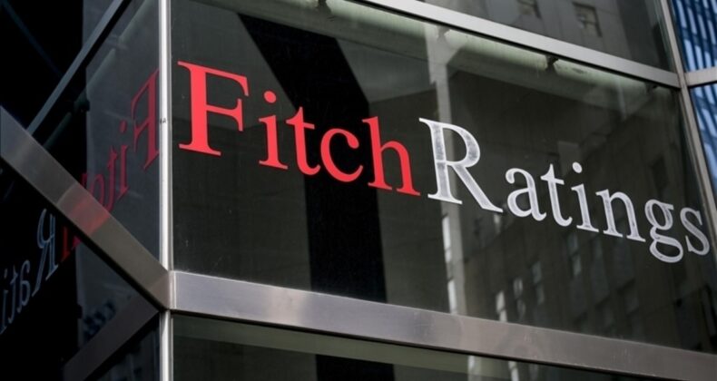 Fitch, Türkiye ekonomisi için büyüme tahminini revize etti