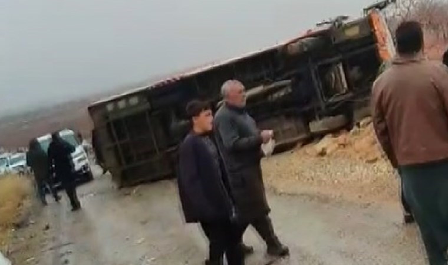 Gaziantep’te feci kaza… Otomobil ile halk otobüsü çarpıştı: Çok sayıda yaralı!