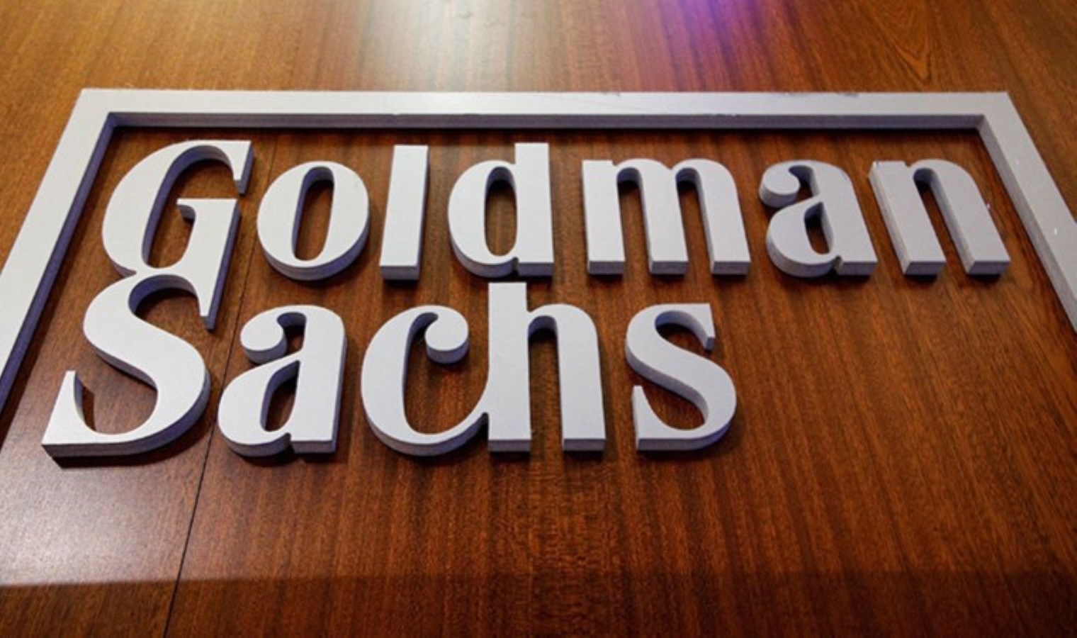 Goldman Sachs’tan altın fiyatları için yeni tahmin: 2026 yılına erteledi!