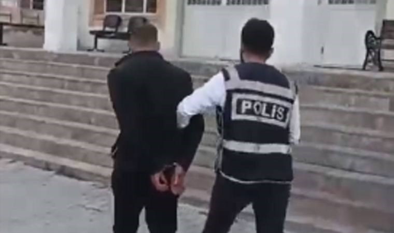 Hatay’da kesinleşmiş hapis cezası bulunan firari yakalandı!