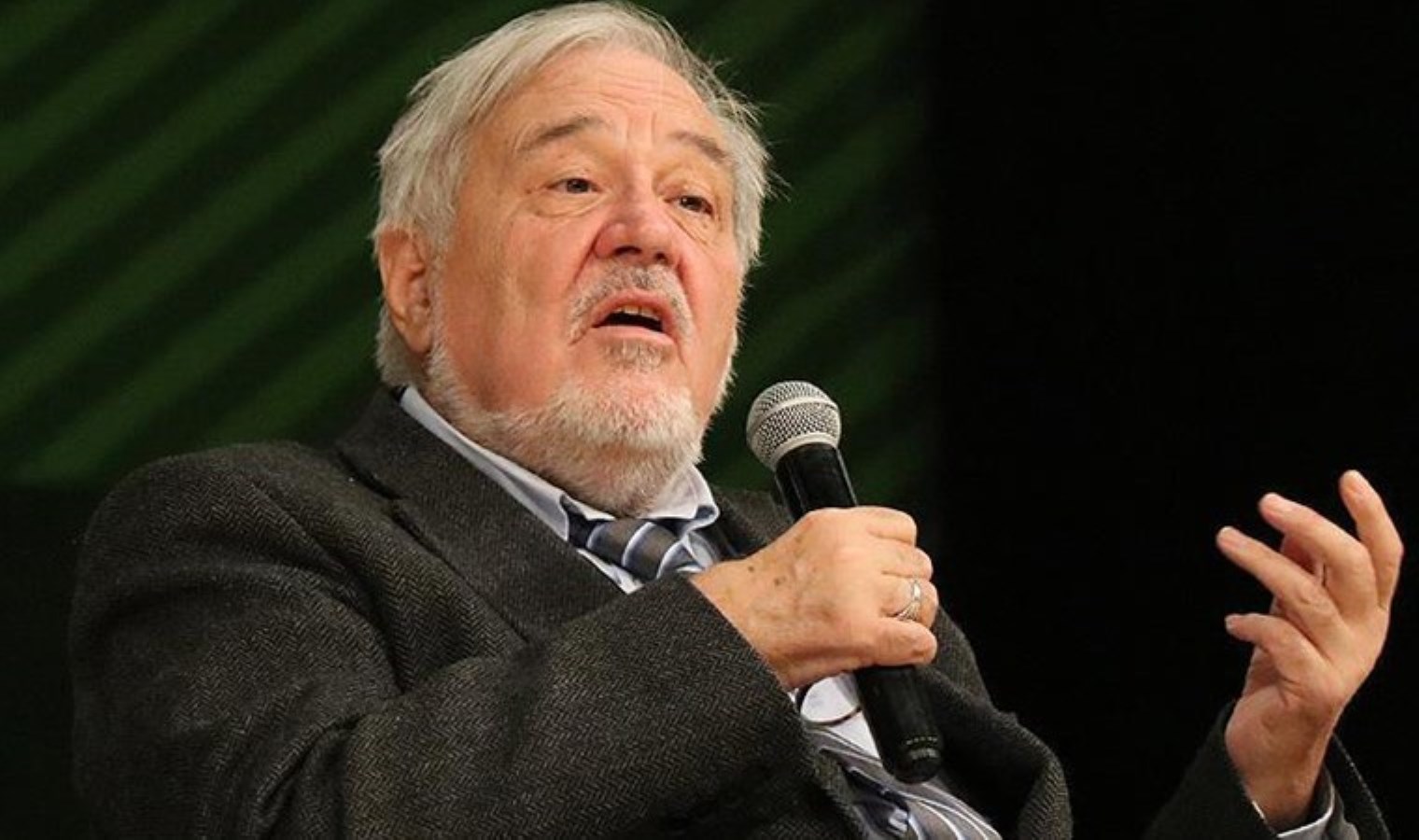 İlber Ortaylı’dan dikkat çeken ‘yatırım’ tavsiyesi: ‘Zenginlik ilk anda gelmeyebilir ama…’