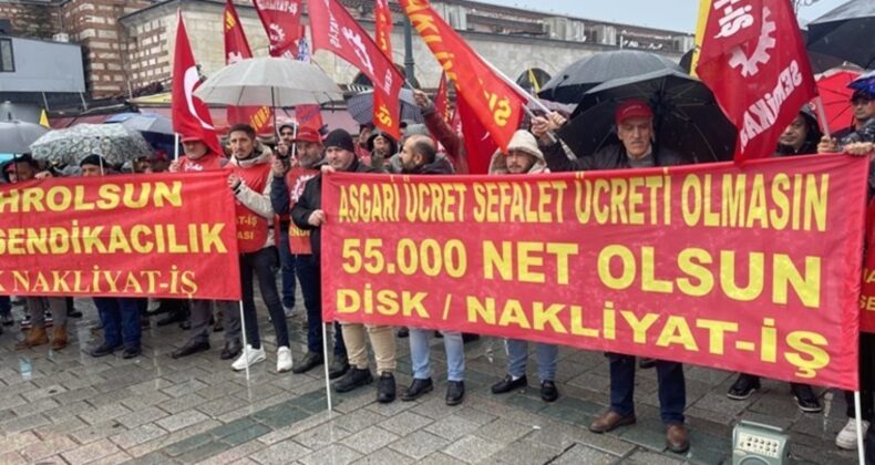 İşçilerden Eminönü Meydanı’nda asgari ücret eylemi