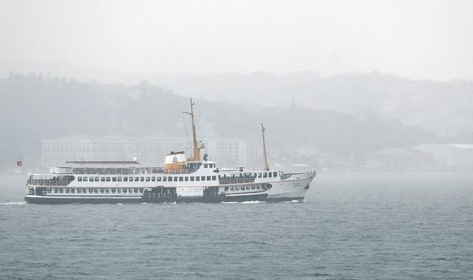 İstanbul’da vapur seferlerine hava muhalefeti engeli