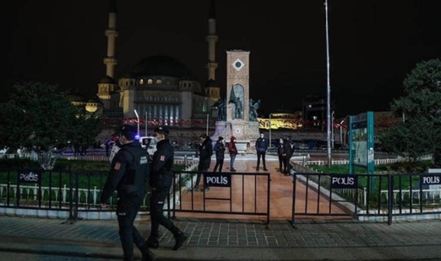 İstanbul’da yılbaşı gecesi 55 bin polis görev yapacak