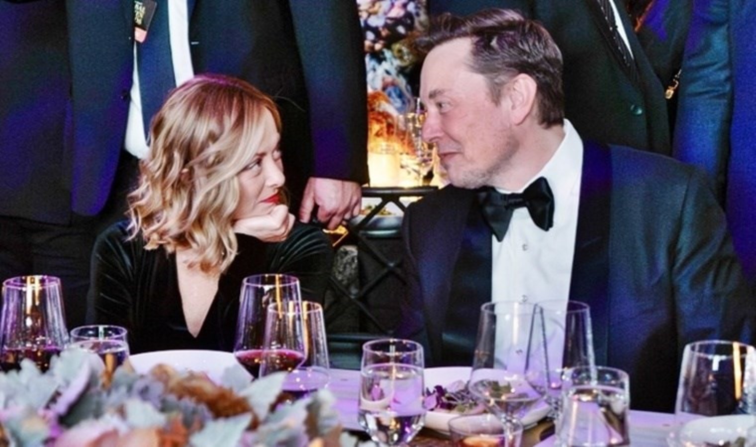 İtalya Başbakanı Meloni’den Musk’a övgüler