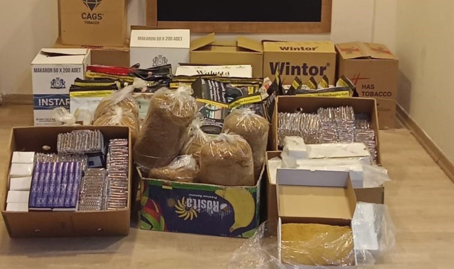 Kaçak tütün operasyonu! Bursa’da 84 kilo tütün ele geçirildi: Sürücü kayıplarda…