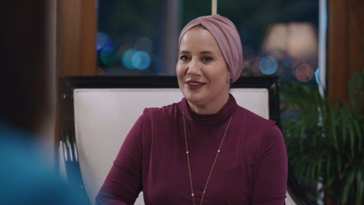 Kızılcık Şerbeti’nin Asude Hanım’ı gerçekte de cesur çıktı! Pozlarıyla nefes kesti