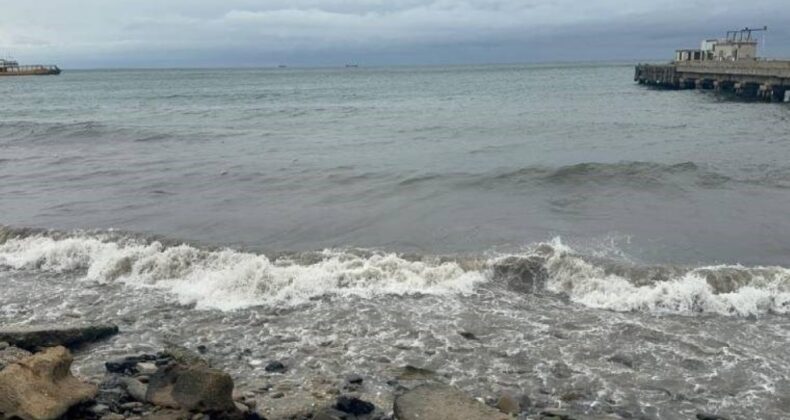 Marmara Denizi ulaşımına ‘poyraz’ engeli