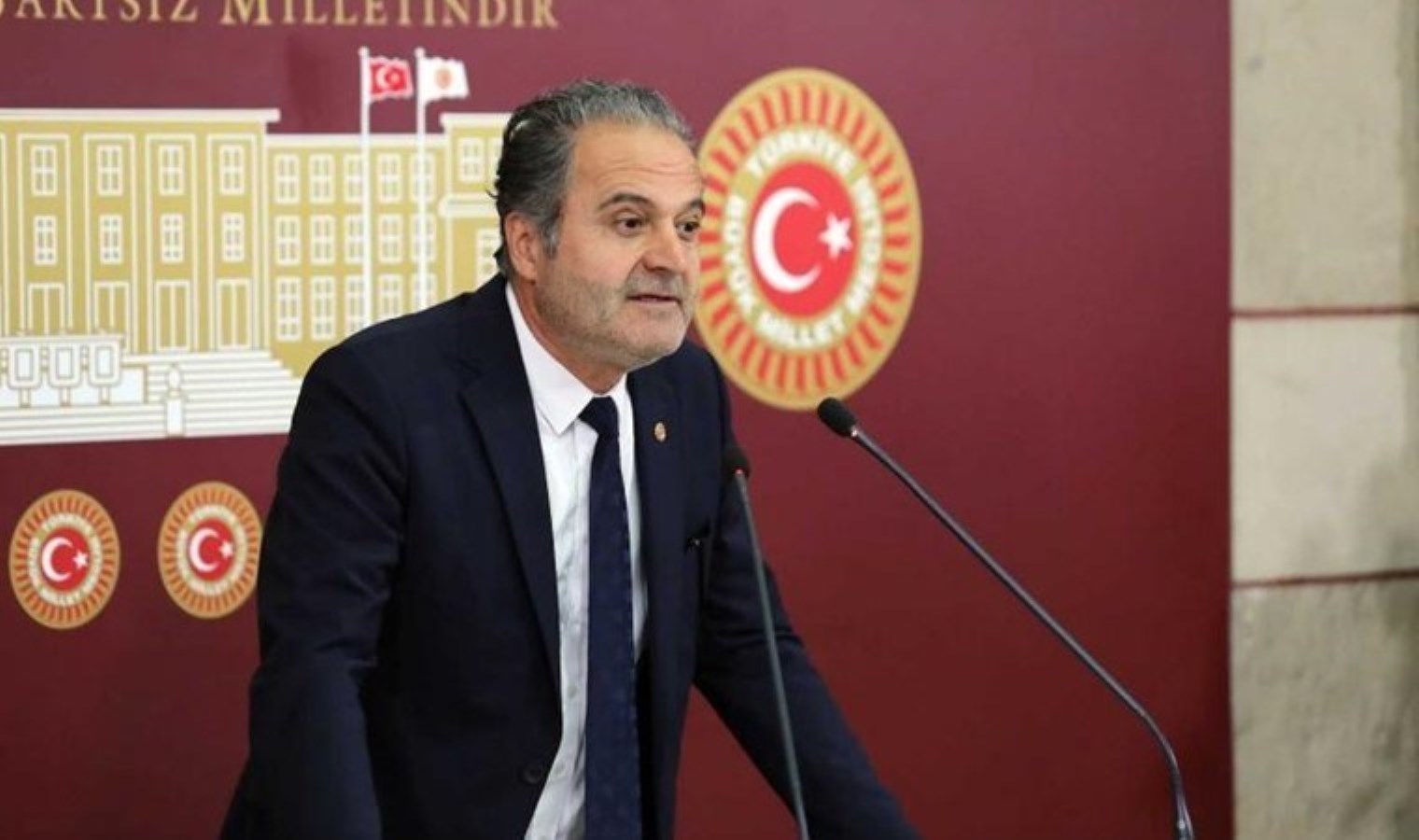 Meclis’te ‘grev yasaklarına’ sert tepki: ‘ABD’li Blinken’in özel ricası üzerine mi yasakladınız?’