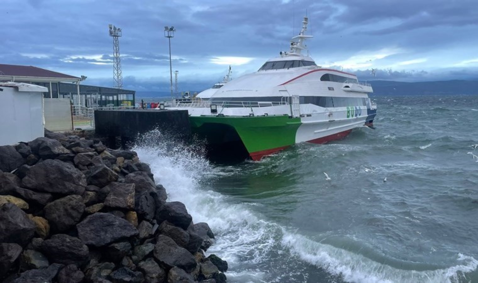 Meteoroloji uyarmıştı: BUDO’nun bazı seferleri iptal edildi